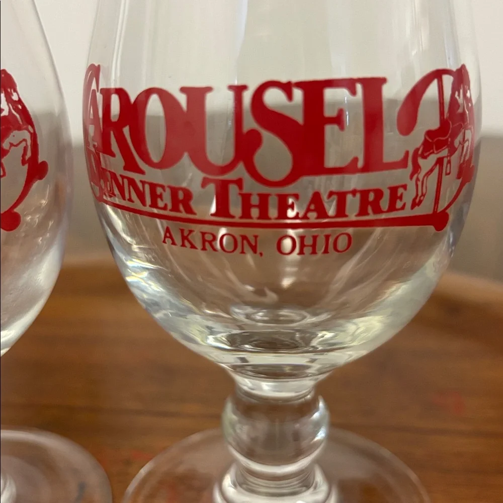 Carousel Dinner Theatre Glasses - Picture 8 of 8